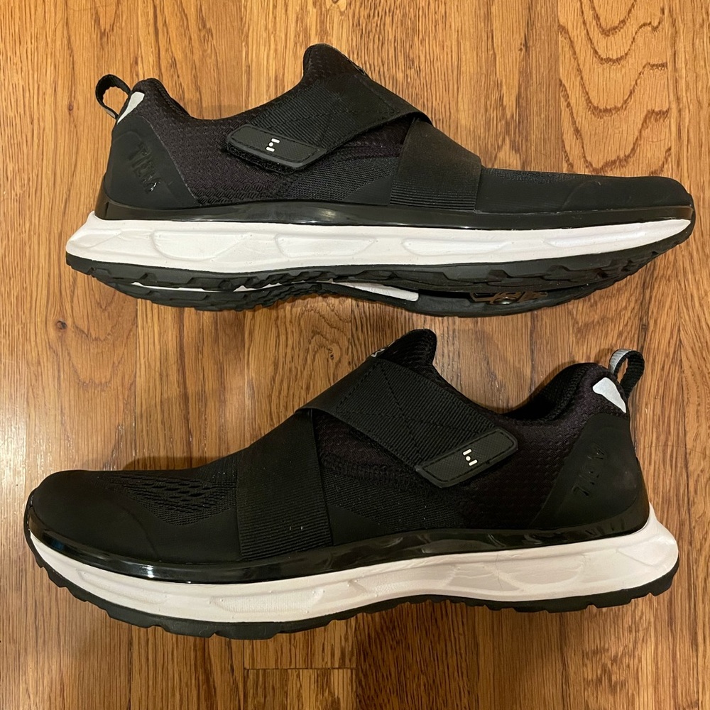 TIEM Slipstream Indoor Bike Shoes